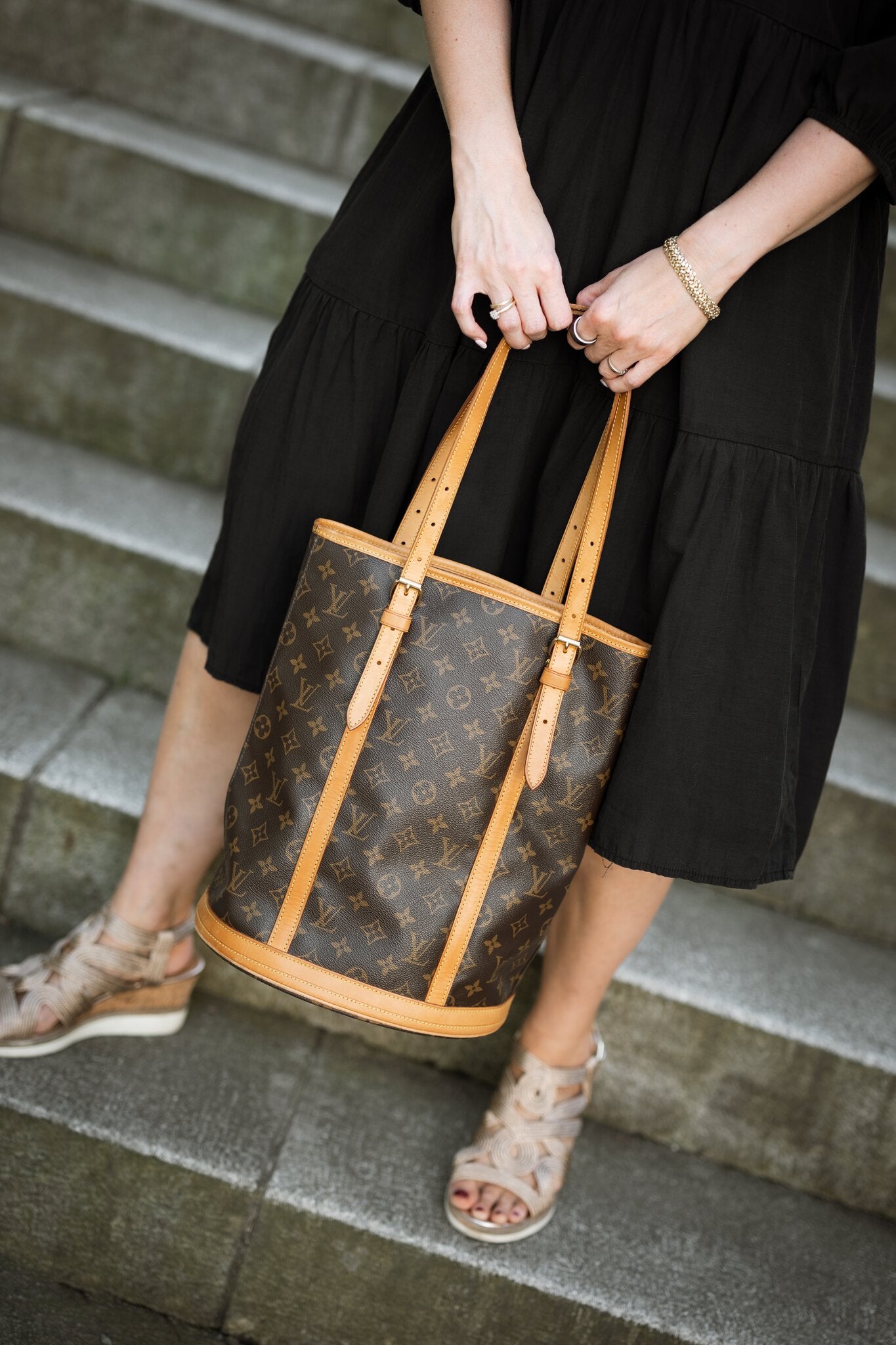 Vintage Louis Vuitton Bucket GM bøtteveske i Monogram canvas, autentisert – bilde 8