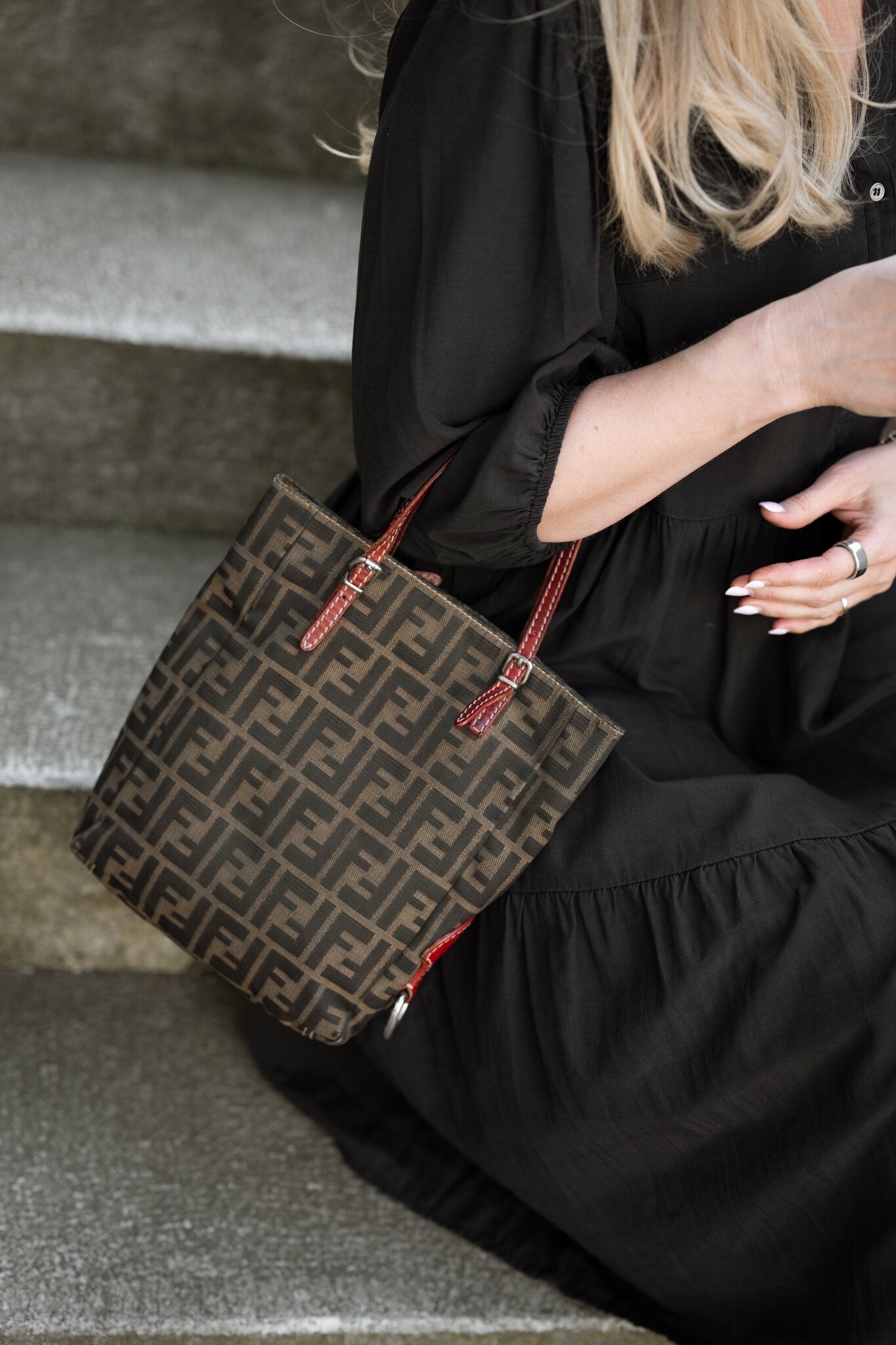 Vintage Fendi Zucca mini tote i brun FF-canvas – bilde 5